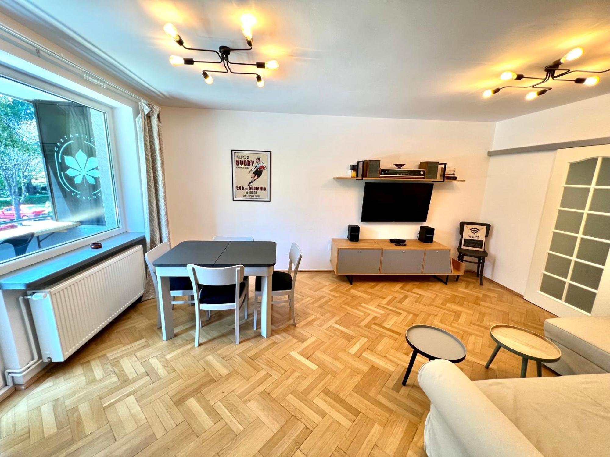 Castanilor 6 - Hip Industrial Apartment Close To City Centre Braşov Exteriör bild